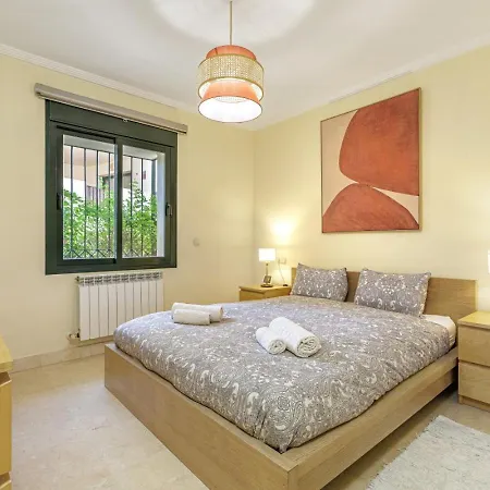5 Min To Banus, Pools, Hot Tub, Parking Casa de Férias Marbella