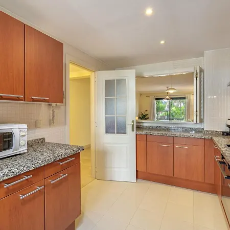 5 Min To Banus, Pools, Hot Tub, Parking
