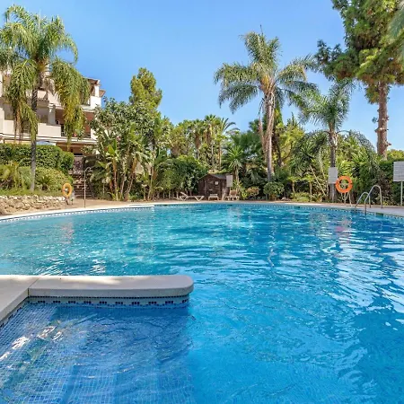 5 Min To Banus, Pools, Hot Tub, Parking Casa de Férias *