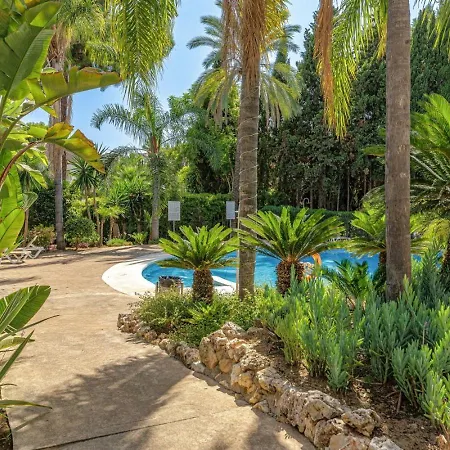 5 Min To Banus, Pools, Hot Tub, Parking Casa de Férias